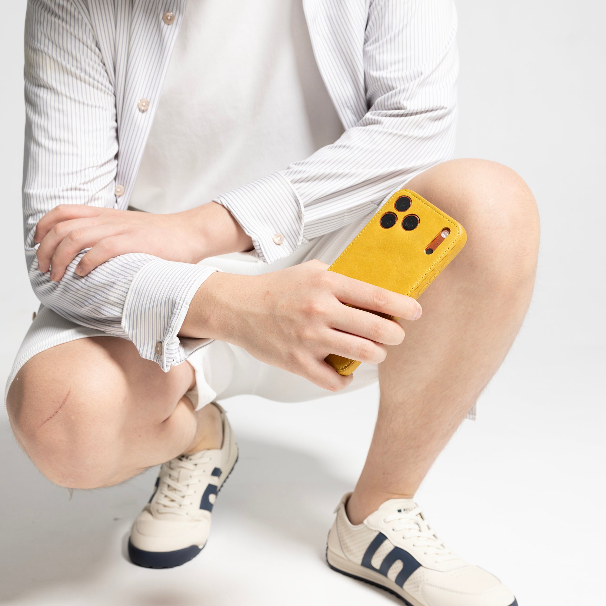 Honey Tan Vegetable-Tanned Leather iPhone Case