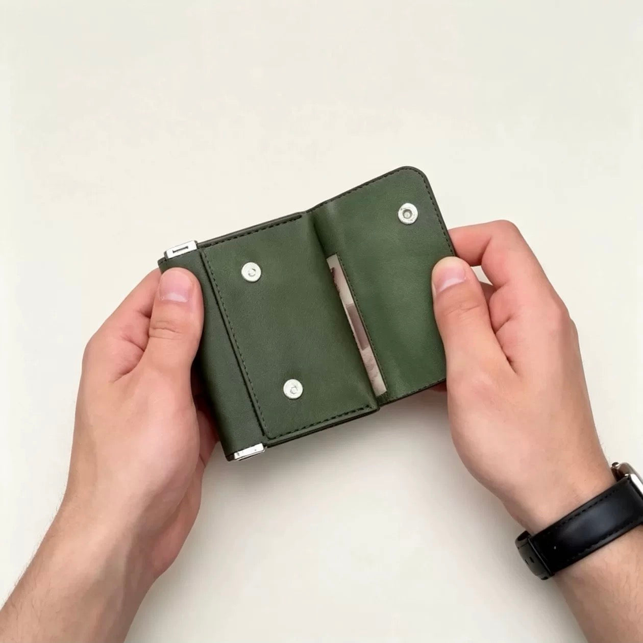 Handmade Full-Grain Leather Trifold Wallet with Coin Pocket