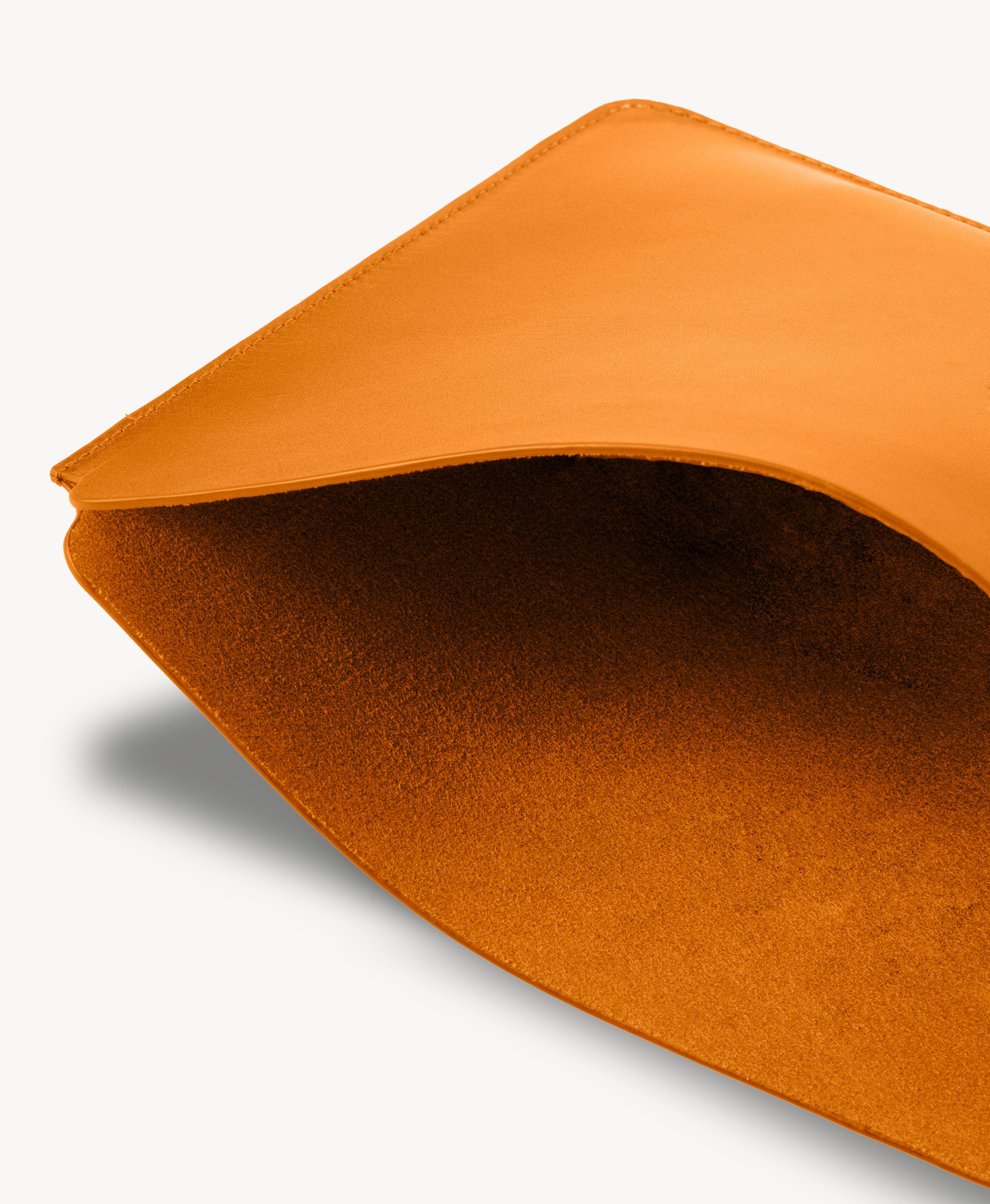Honey Tan full grain saddle leather laptop sleeve, interior close-up