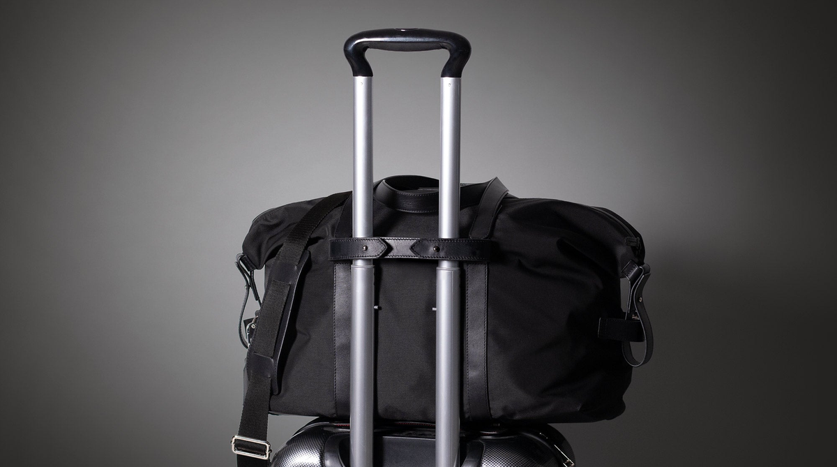 KAKAVY Classic Holdall Bag - Venture Edition — feature detail 11