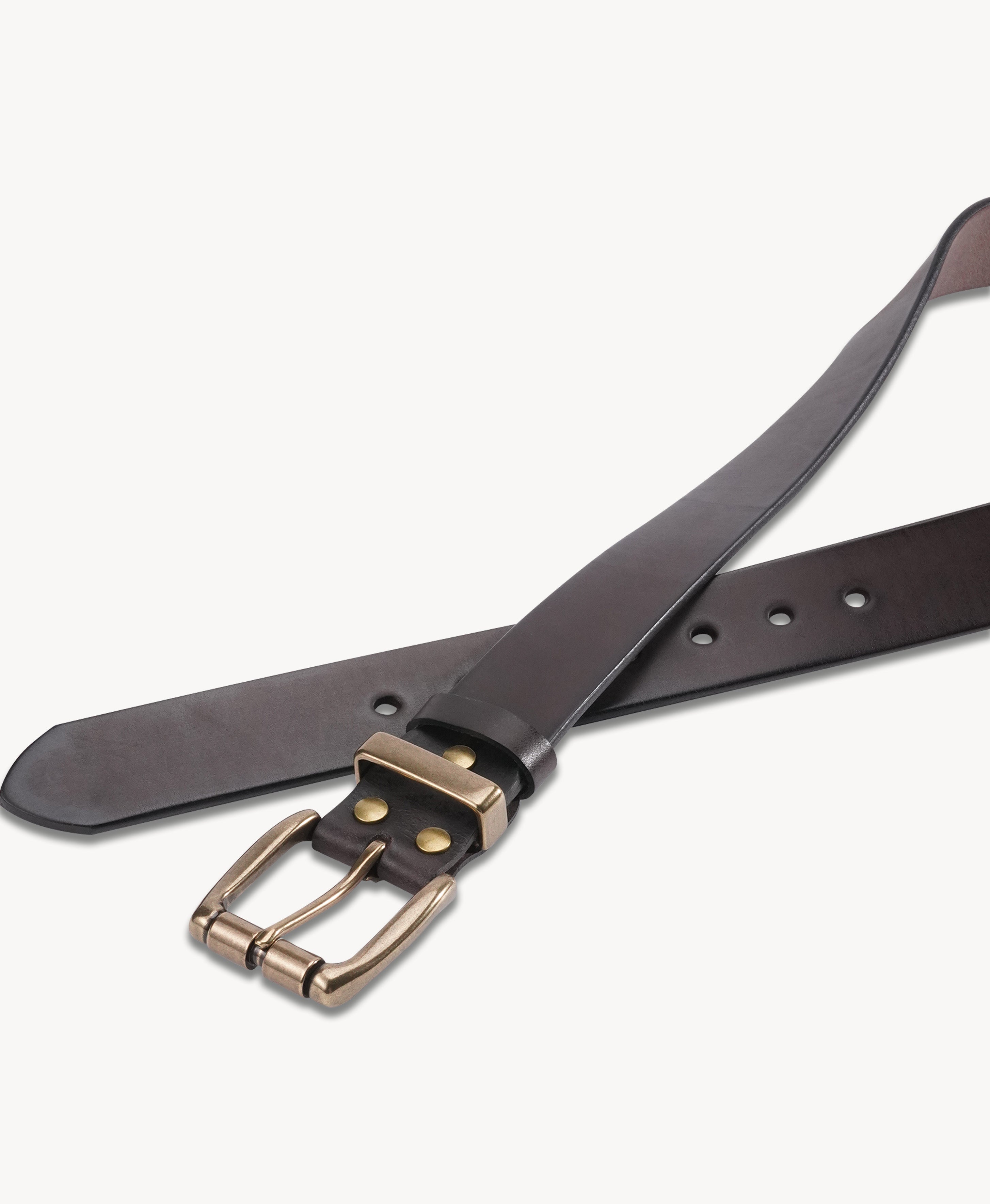 Handmade Cowhide Leather Belt - Brown - styled detail