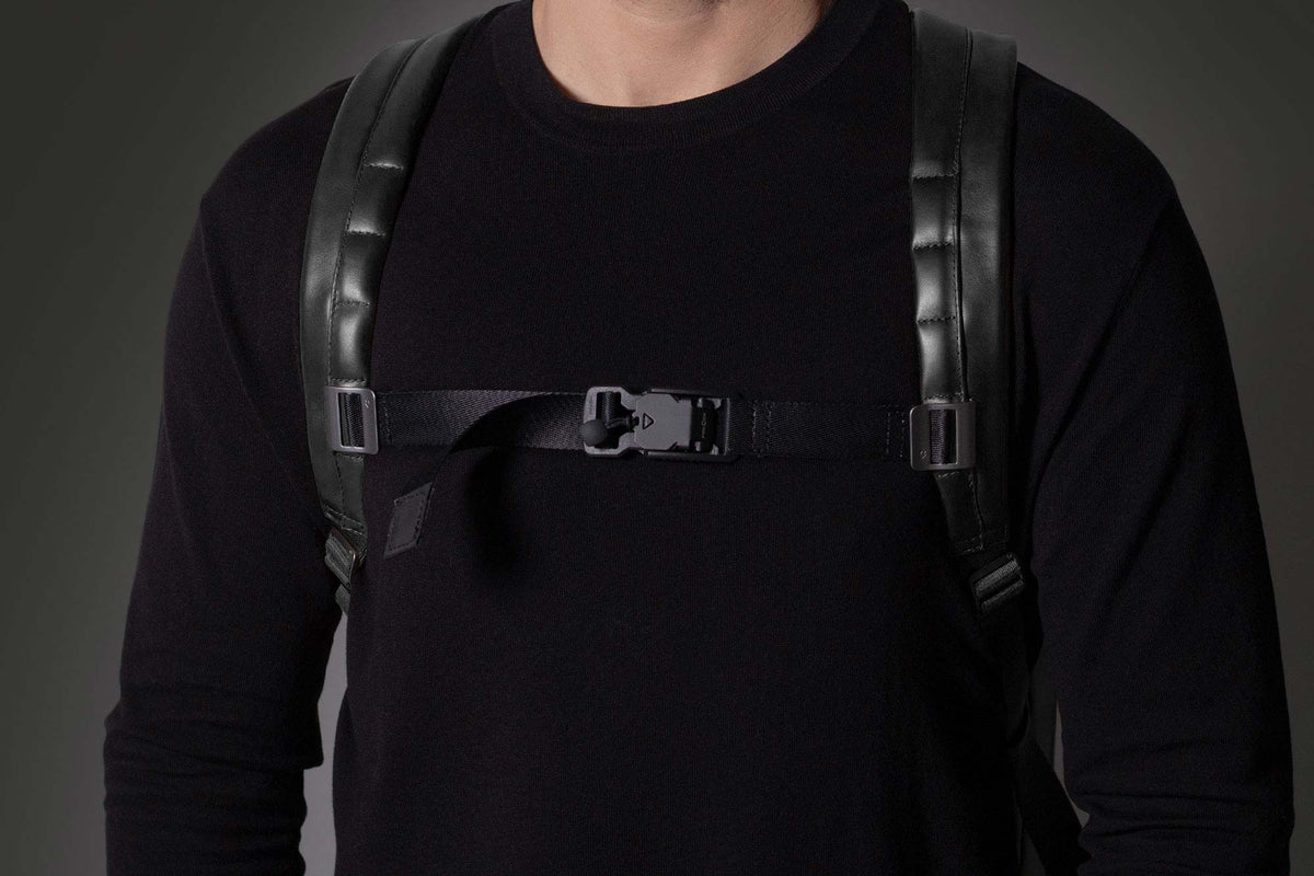KAKAVY Leather Backpack — product view 9