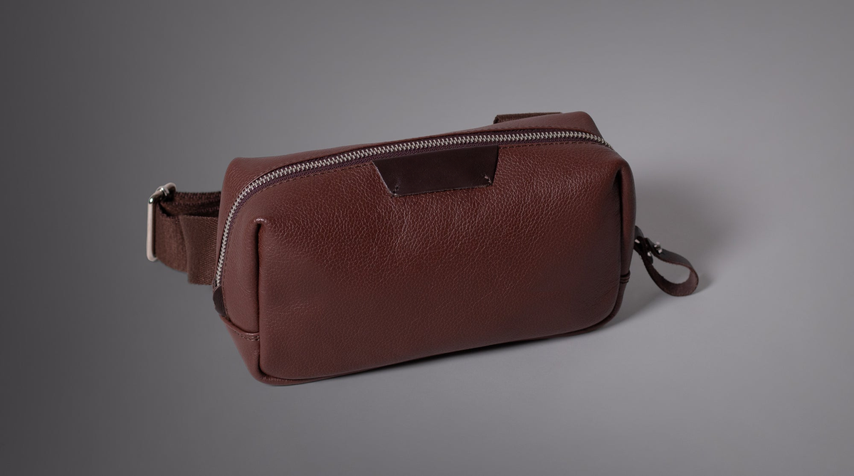 KAKAVY Leather Crossbody Bag — feature detail 13