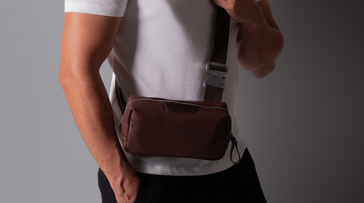 KAKAVY Leather Crossbody Bag — feature detail 14