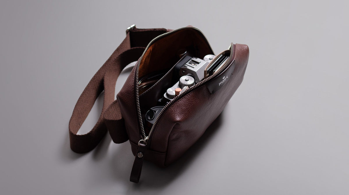 KAKAVY Leather Crossbody Bag — feature detail 15