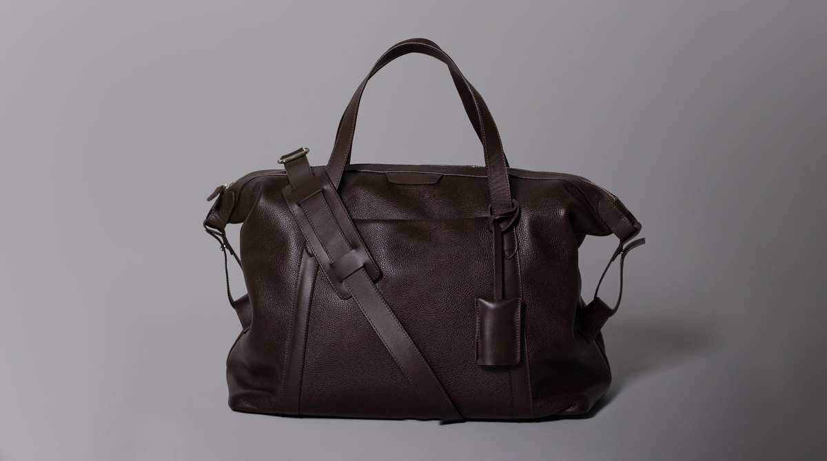KAKAVY Leather Overnight Bag — feature detail 17