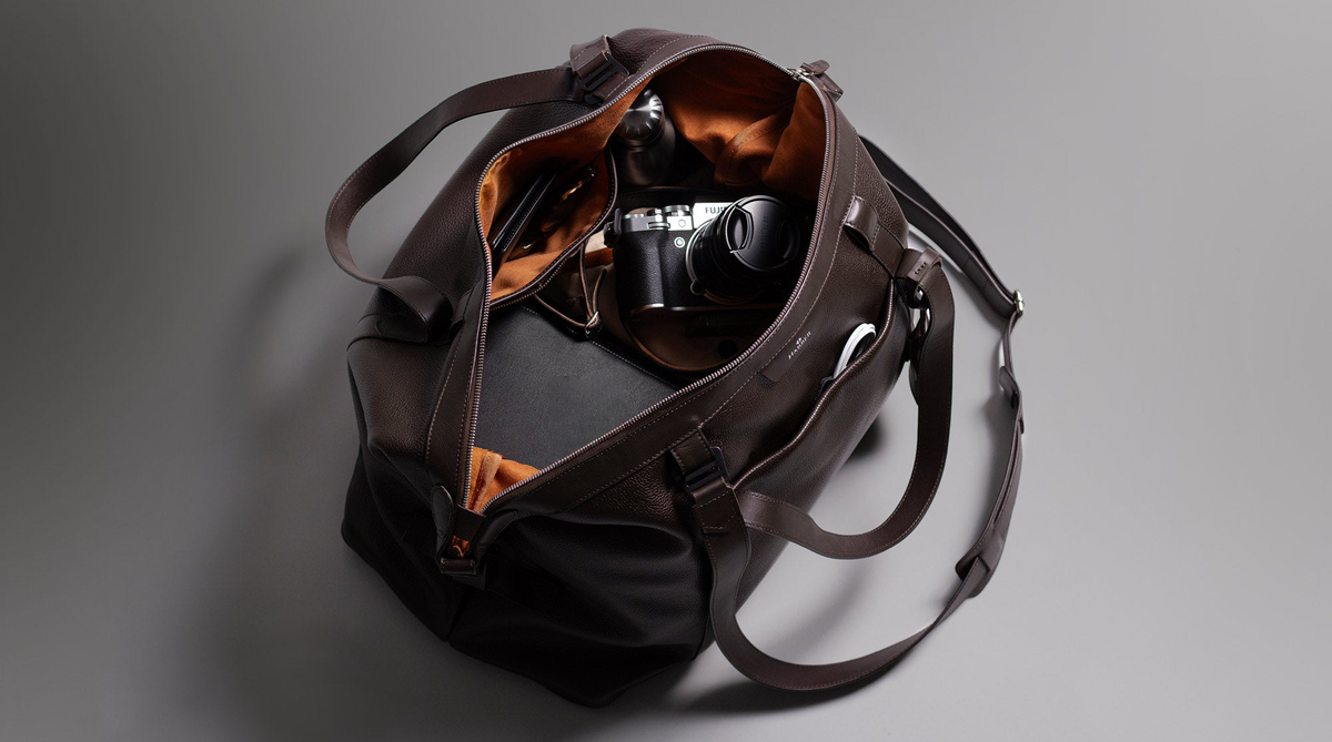 KAKAVY Leather Overnight Bag — feature detail 18