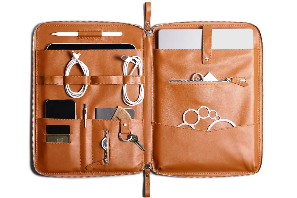 KAKAVY Nomad Organiser for iPad Pro 13" & MacBook Pro 13" / 14” — product view 1