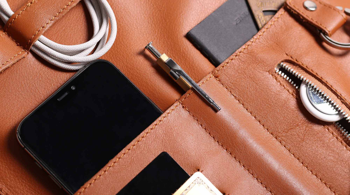 KAKAVY Nomad Organiser for iPad Pro 13" & MacBook Pro 13" / 14” — feature detail 21