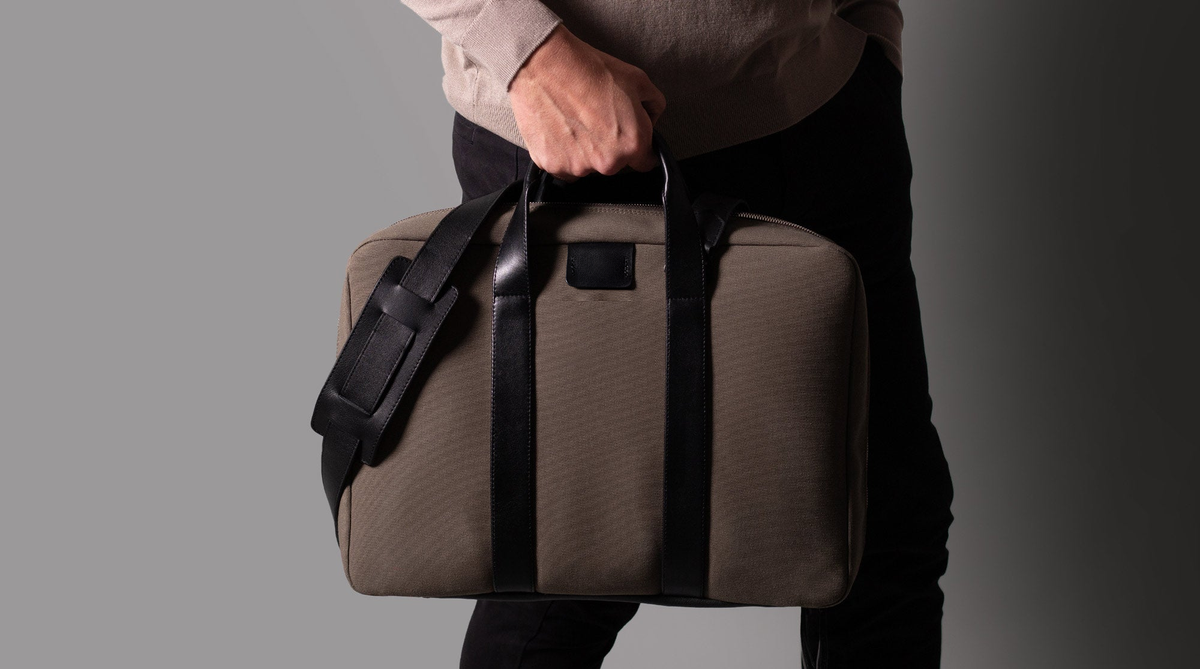 KAKAVY Rugged Laptop Briefcase — feature detail 26