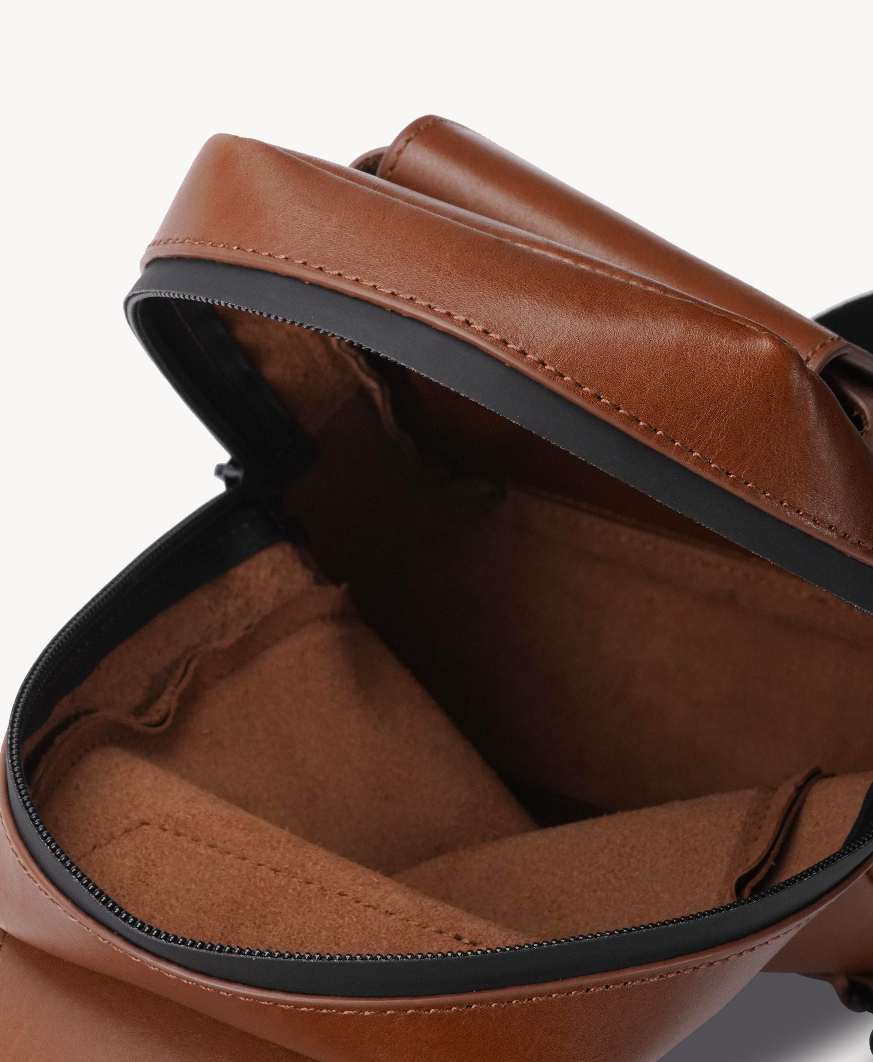 Vintage American Leather Motorcycle Chest Pack - top-grain leather and zipper detail
